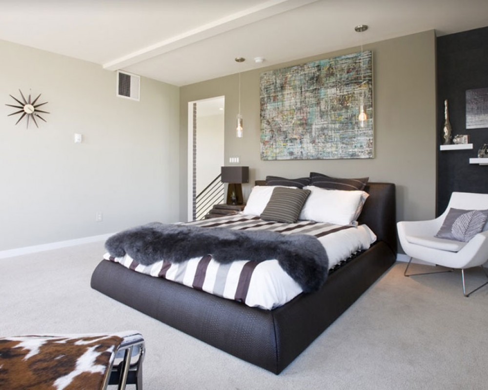 Accommodation & Entertainment 270519