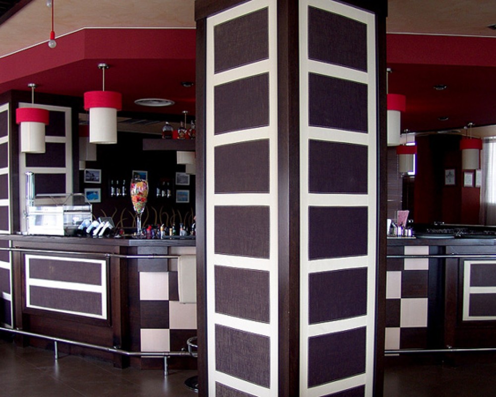 Furnitures for Bars & Restaurants 281018